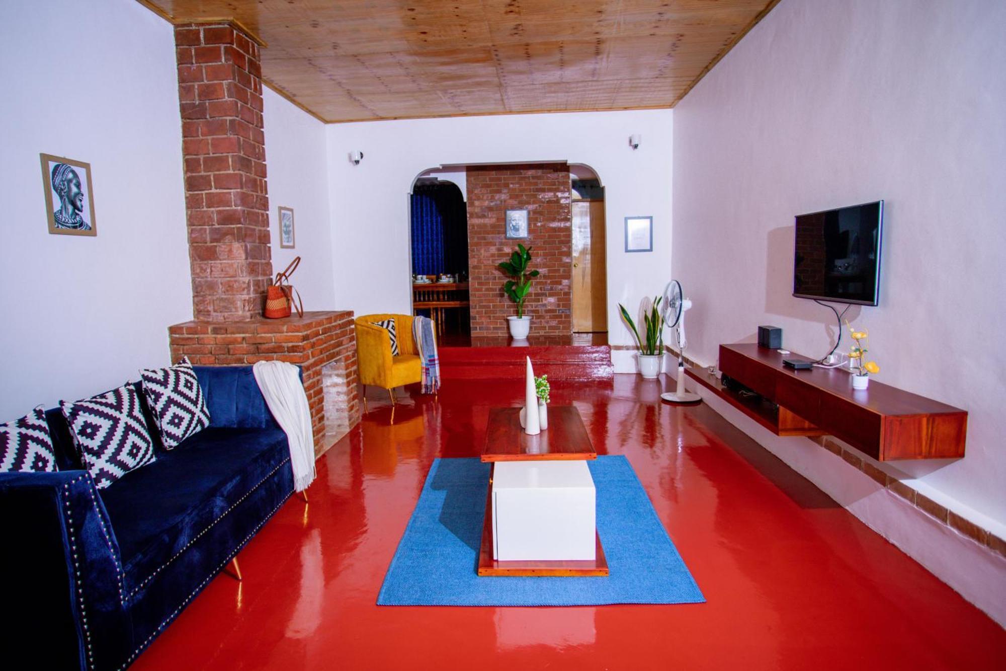 Royal Homestay Moshi Exteriör bild
