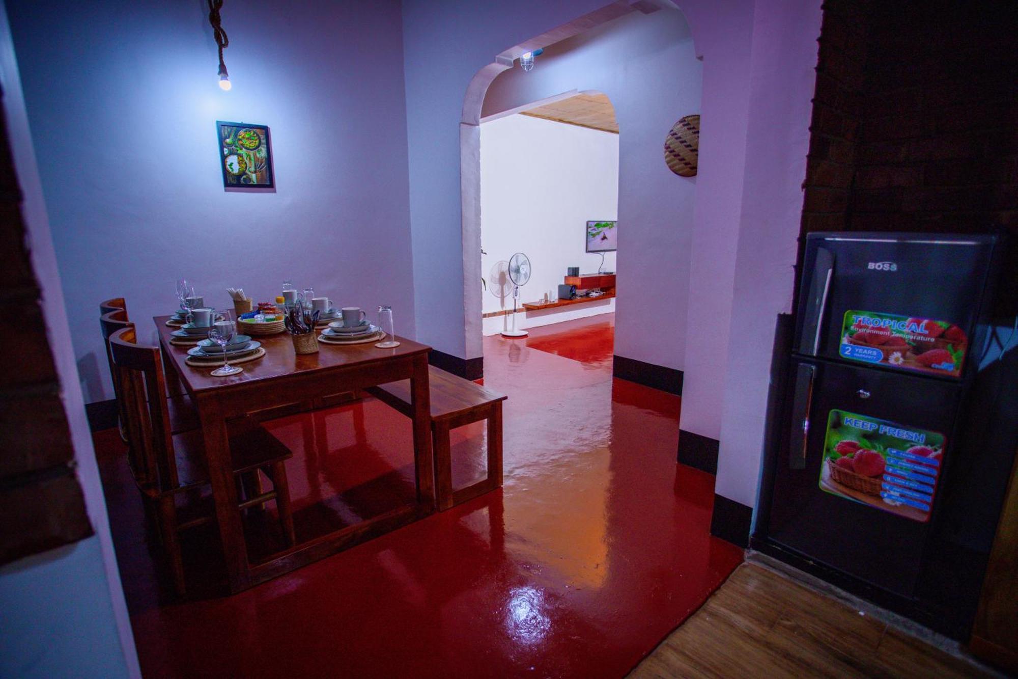 Royal Homestay Moshi Exteriör bild