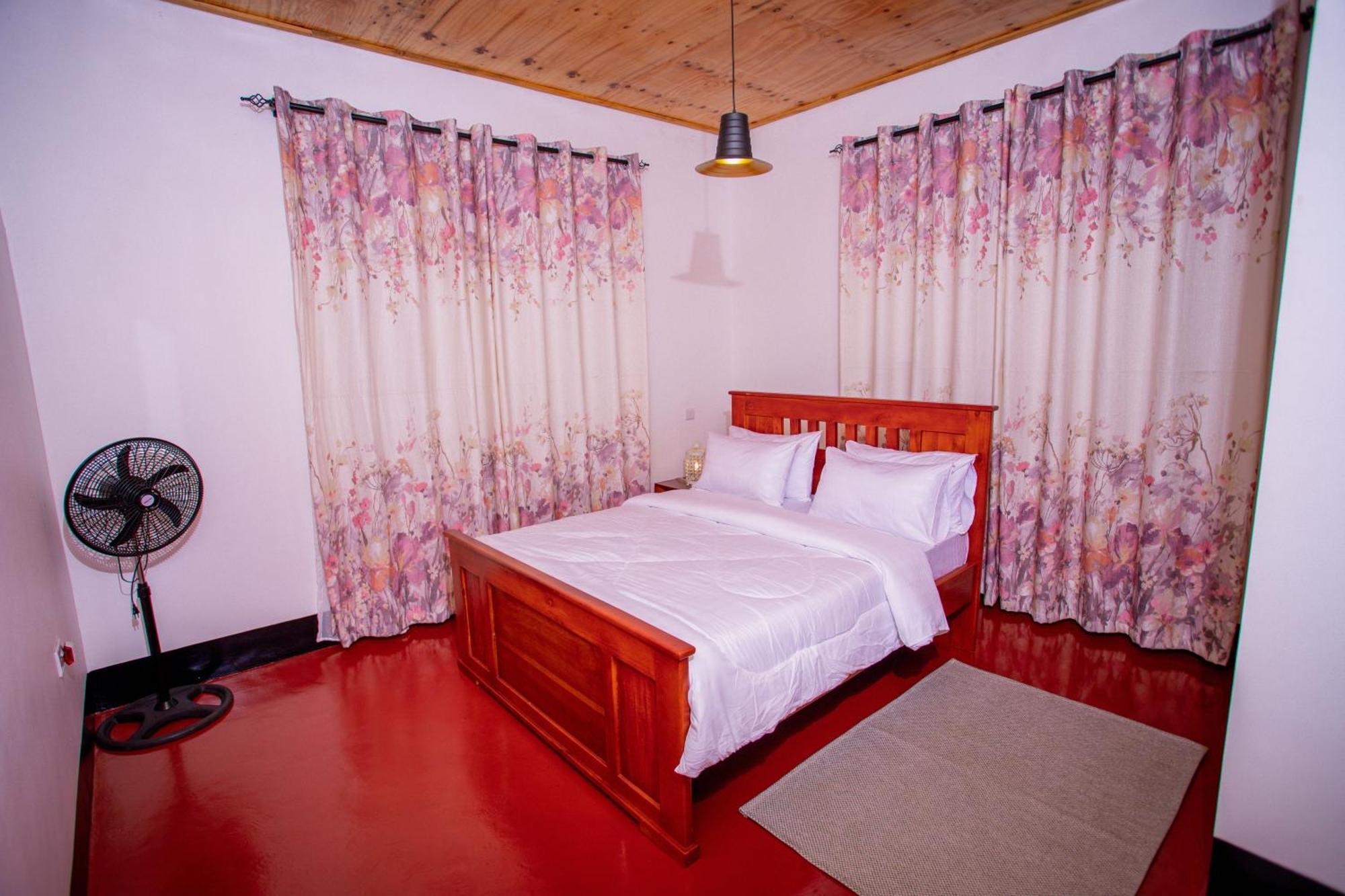 Royal Homestay Moshi Exteriör bild